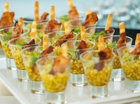 Catering szolgáltatás - Budapest Hajóbérlés catering szolgáltatás rendezvényre és esküvőre