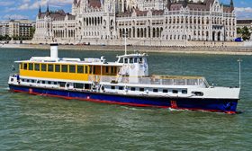Dunai rendezvényhajó bérlés - Budapest Hajóbérlés Dunai hajóbérlés Budapest területén, sétahajózás a Dunán