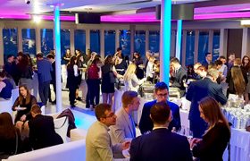 Koktél party dunai hajózás programmal Koktél party dunai hajózás programmal